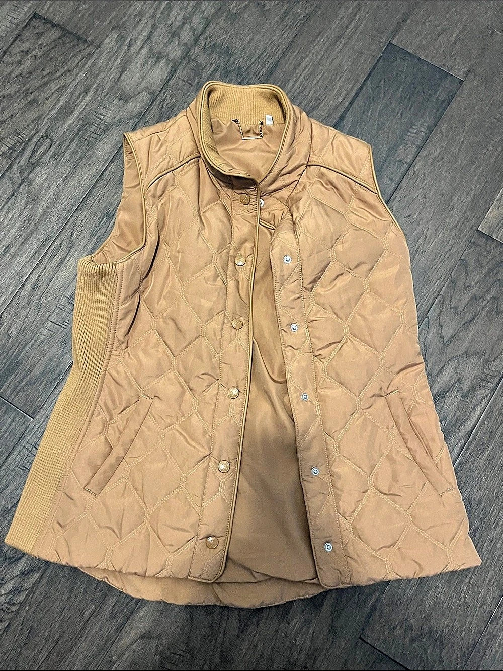 Chico's Quilted Knit-Panel Vest in Brown Size Small Like New